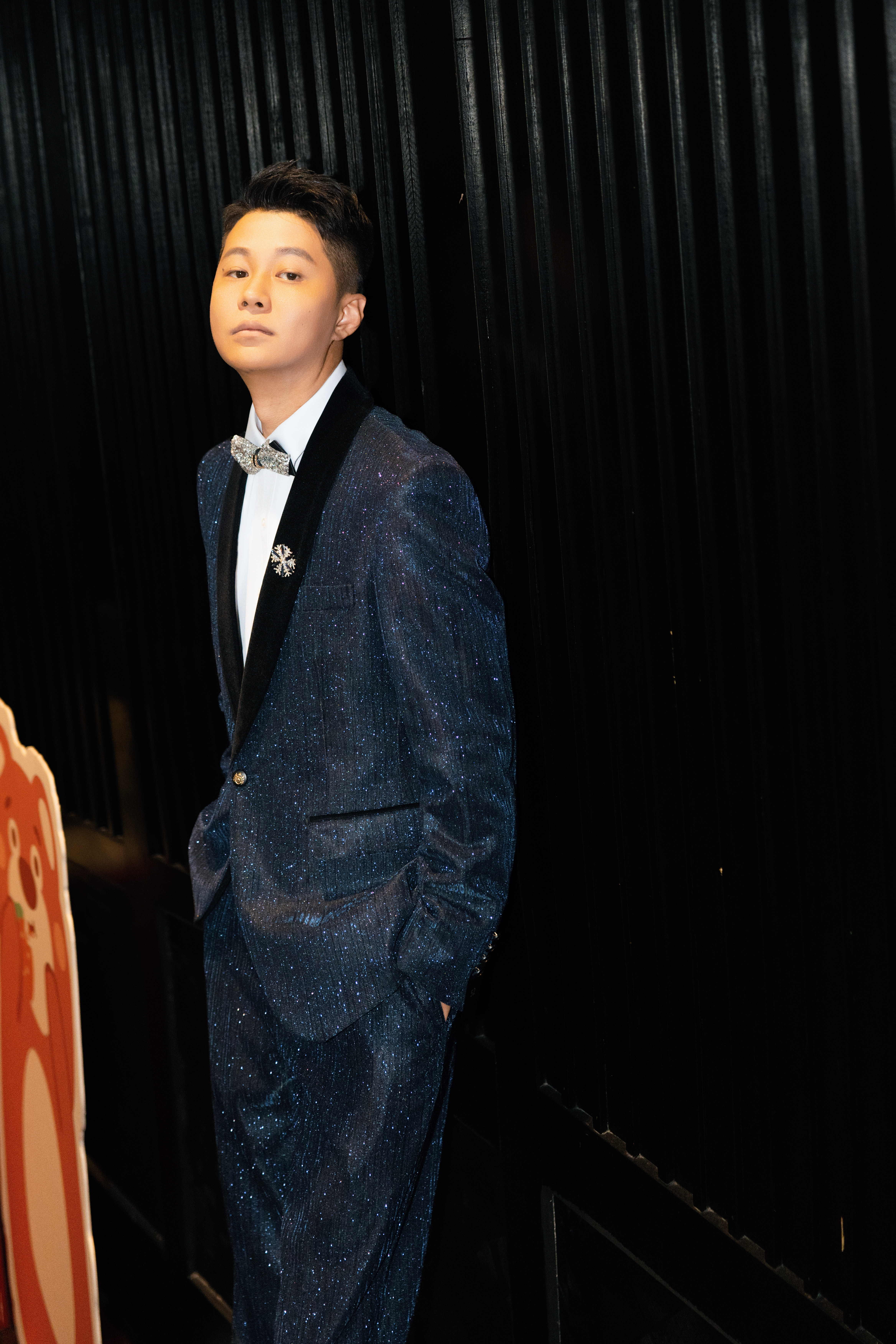 哥打扮打扮也还行？[抠鼻]满分十分，打几分？​​​