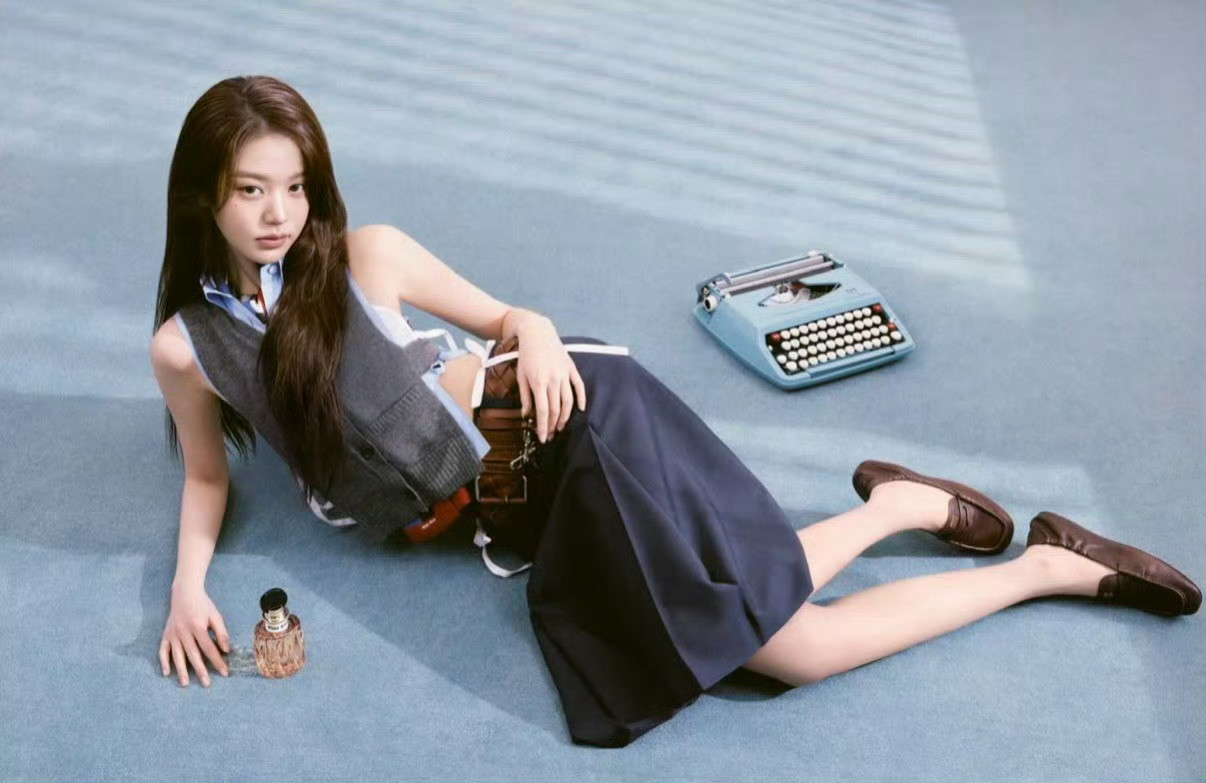 张元英×MiuMiuBeauty风格大赏出任MiuMiu韩区和日