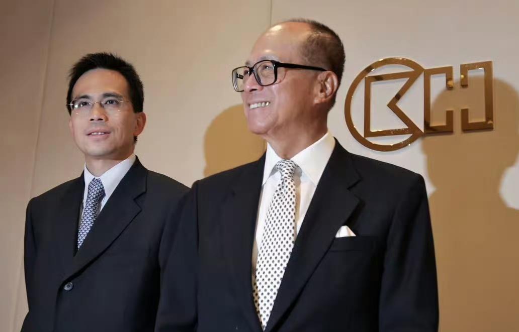 一堆人阴阳怪气担心长和卖港口这个事件会破坏营商环境，说是李嘉诚这样的企业家们寒心