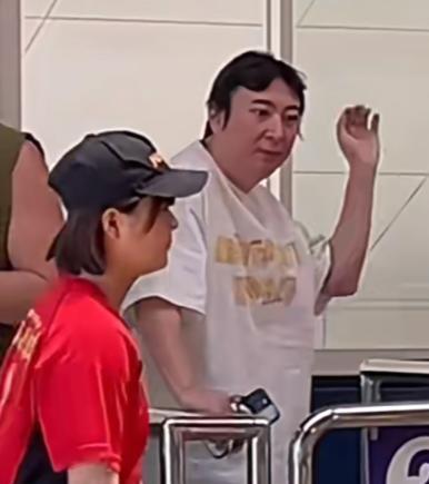 事实告诉我们，男人再有钱，也得悠着点儿。看王思聪，不到40岁的人，身体就已经