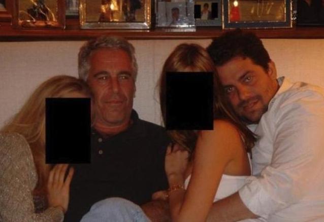 说到爱泼斯坦这案子，明眼人早就看明白了：从头到尾就是一场权贵遮羞秀，所谓司法公正