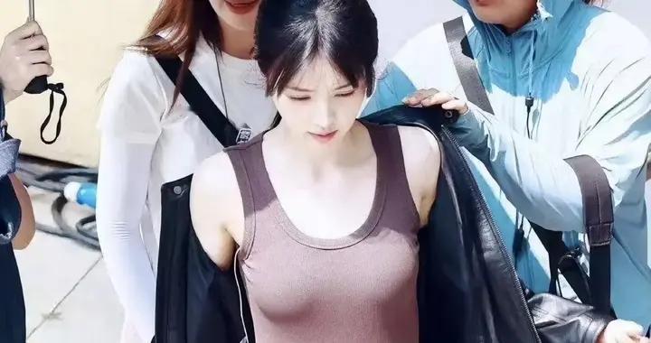 颜值与身材兼具,为何始终不温不火?