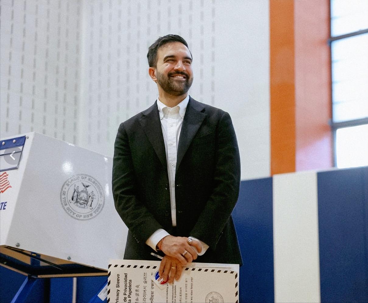 太刚了！纽约第一个穆斯林市长刚宣誓完就撂下狠话，要把纽约逼死普通人的“斩杀线”直