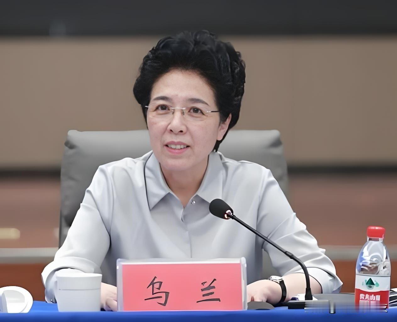 从草原到湘江：一位女高官的堕落之路2026年7月15日，最高人民检察院发布通