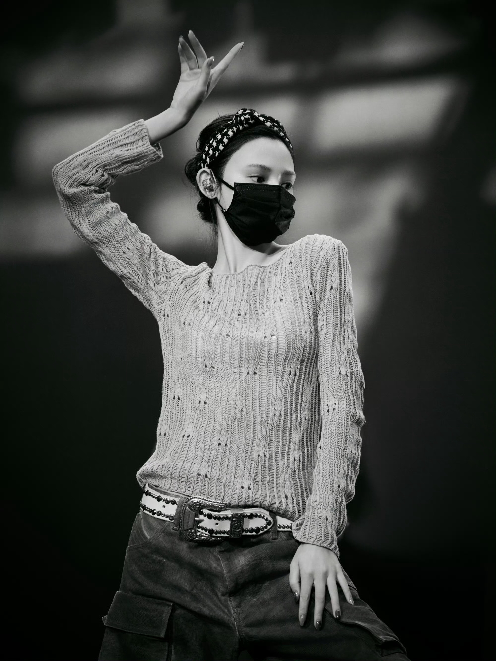 认真的女人最帅，彭小苒生日会闪闪发光，玩得开心～