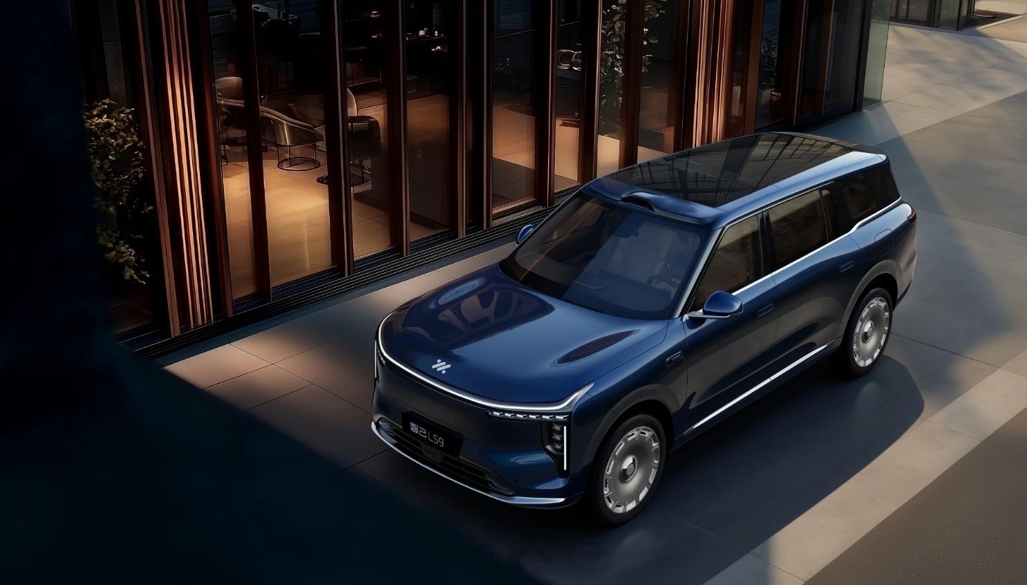 上市25分钟，大定突破5000辆，对于30万级的智己LS9而言成绩还是不错的！我