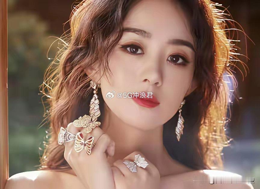 内娱都在猜赵丽颖凉了？白玉兰、尖叫之夜全缺席，红毯不见踪影，今年只演《酱园弄》配