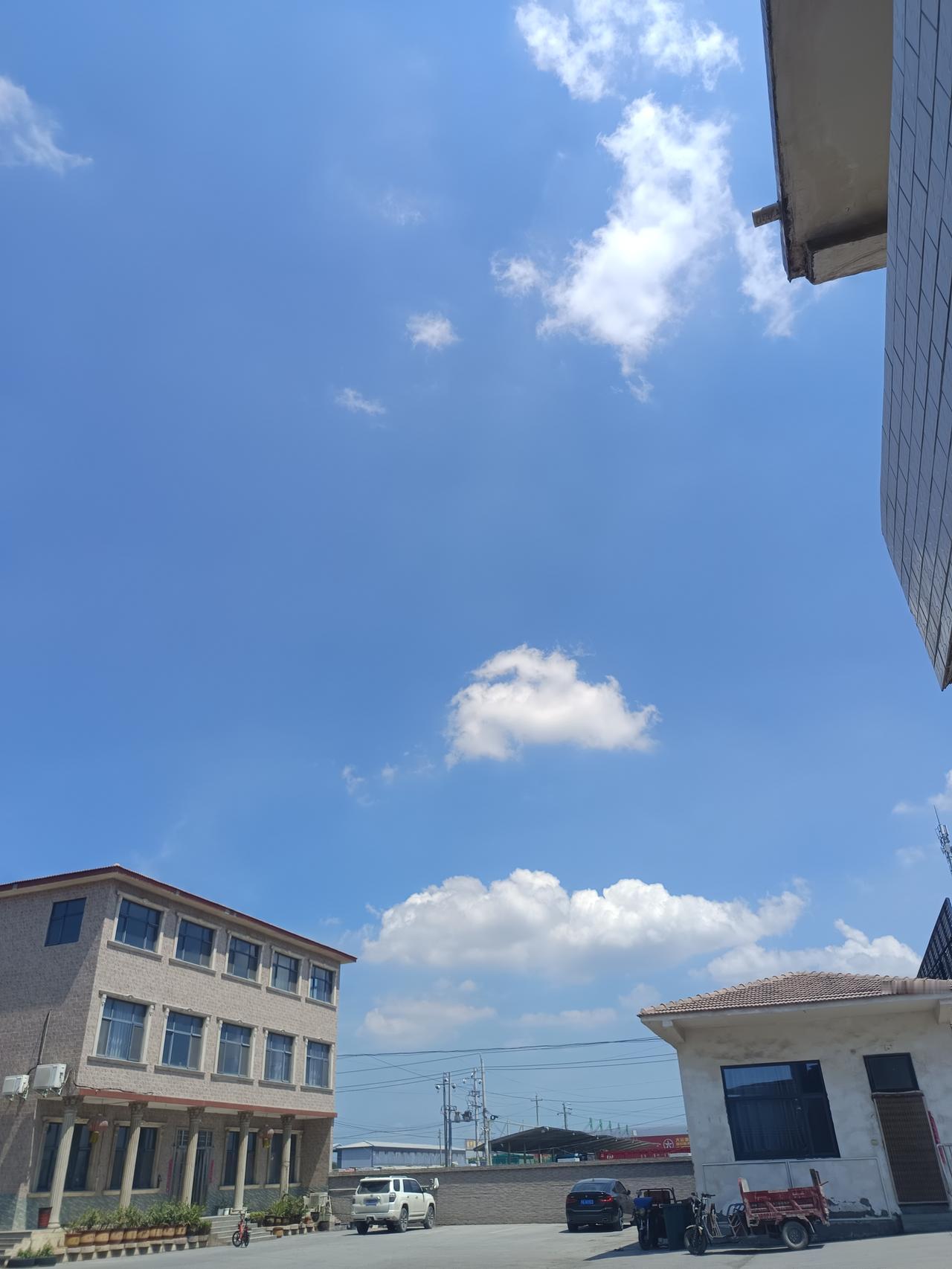 考验一个人的自律、毅力，非抽烟莫属。截止到今天，我断崖式戒烟正好100天，前期