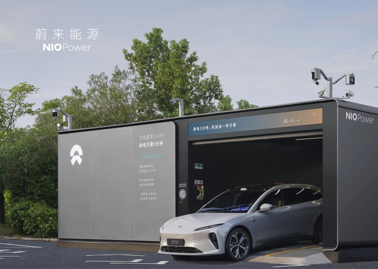 李斌为了能实现盈利也是拼了！上个月蔚来销售了四万多台，看上去还是比较生猛的！