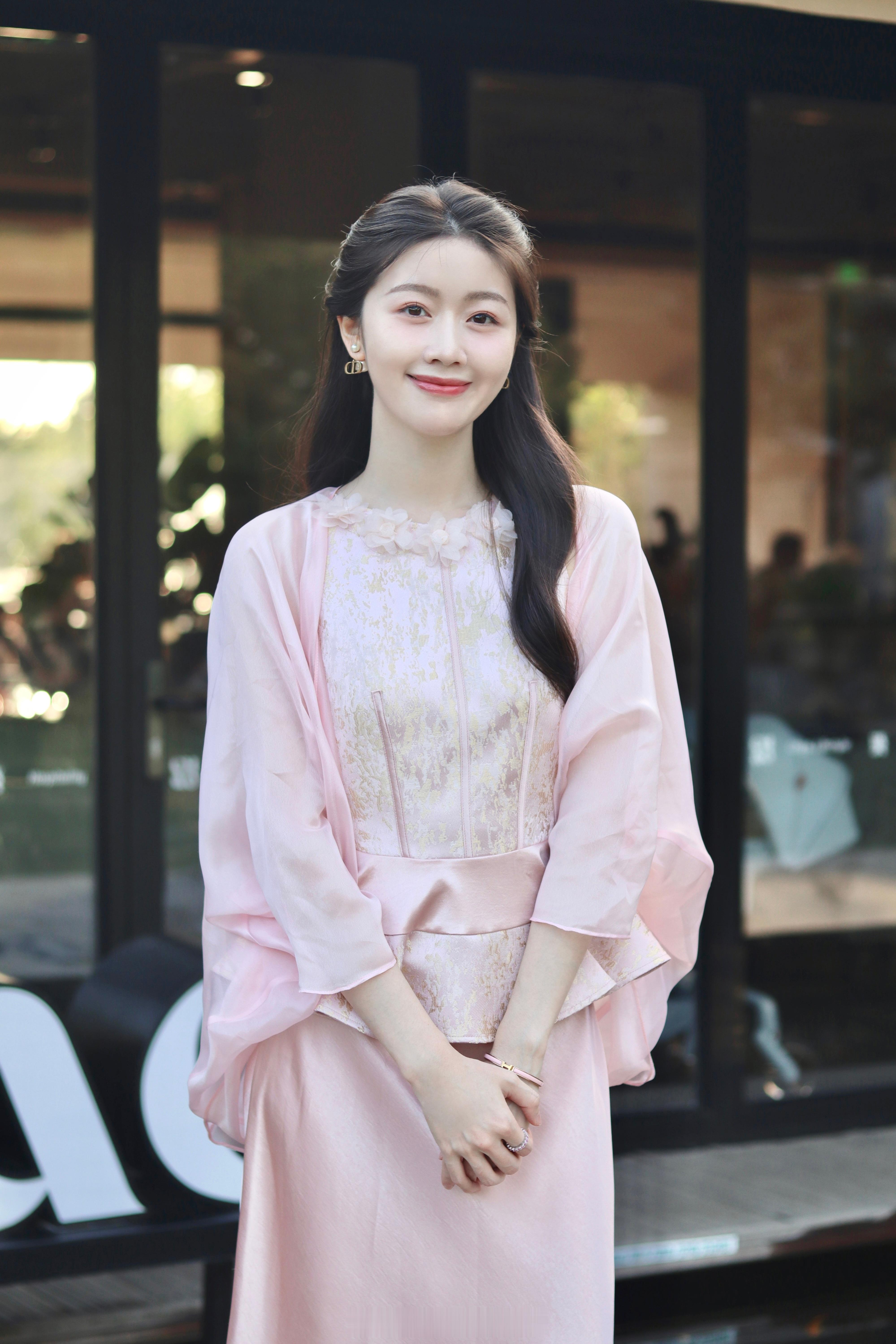 我的id是温婉美人🌸​​​