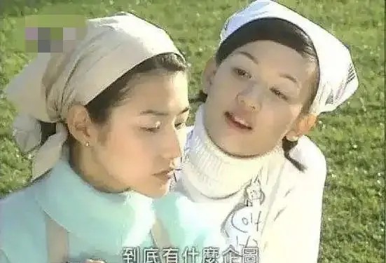 当年那部《薰衣草》，路人长相的陈乔恩被陈怡蓉秒得渣都不剩。大家都知道陈乔恩长得非