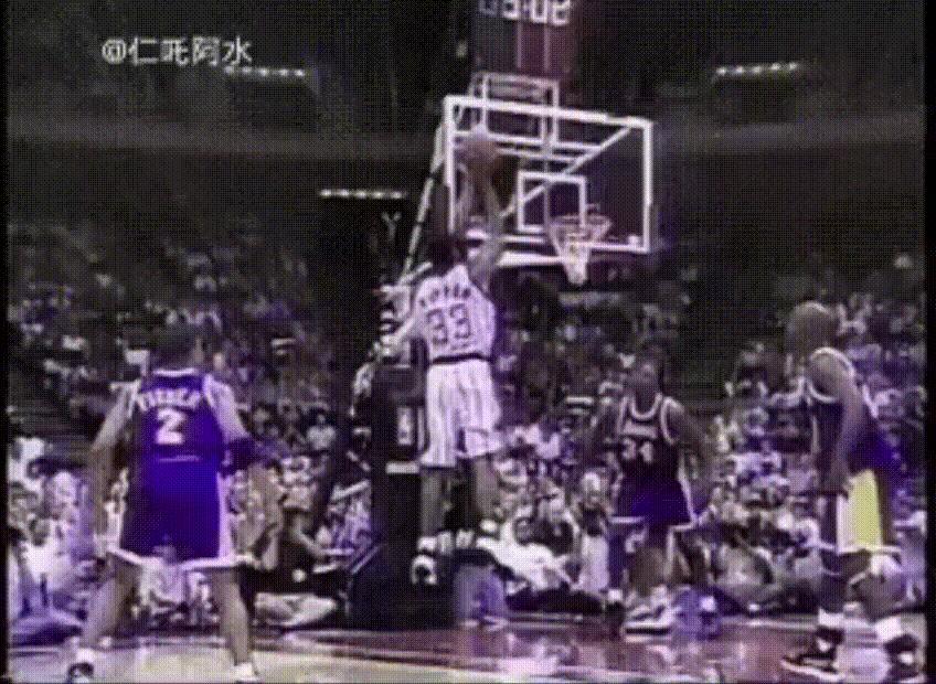 曾经公牛的二当家也只能这样打科比nba皮蓬科比​​​