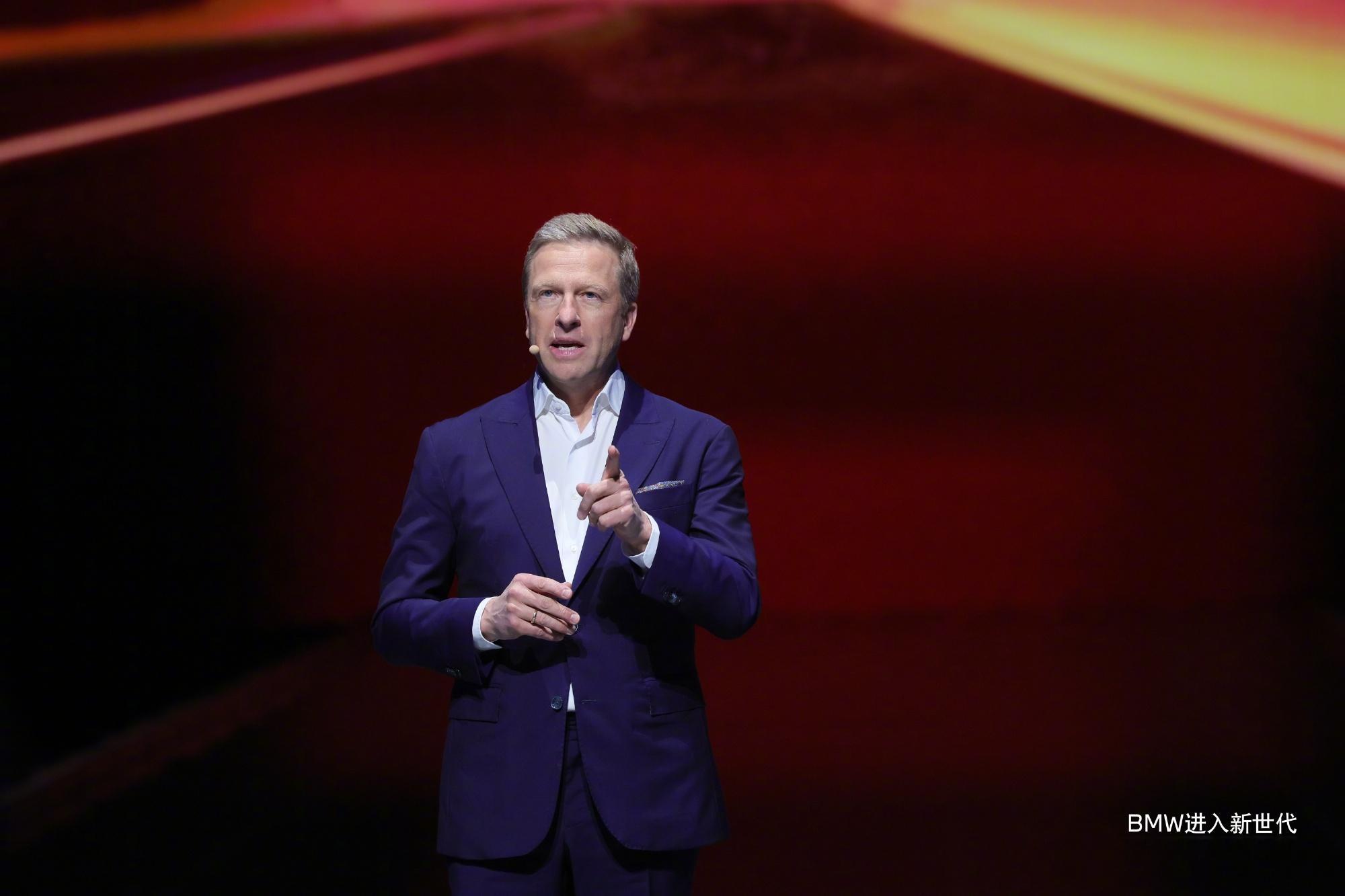 宝马大圆柱电池续航超900公里老牌儿的豪华品牌，打破纯电豪华SUV续航焦虑魔咒，