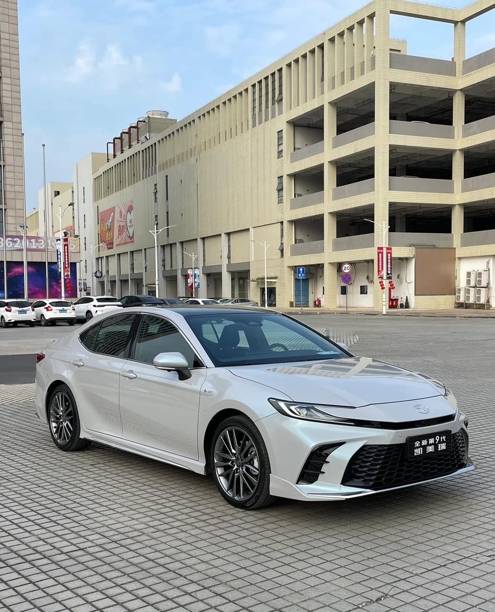 北京一个朋友的凯美瑞开了10年，除了正常保养，发动机变速箱从没出过毛病。去年自驾