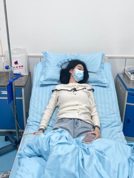 “太吓人了！”安徽，16岁女孩因为拉肚子去医院做肠镜检查，结果医生当场傻眼：从肛