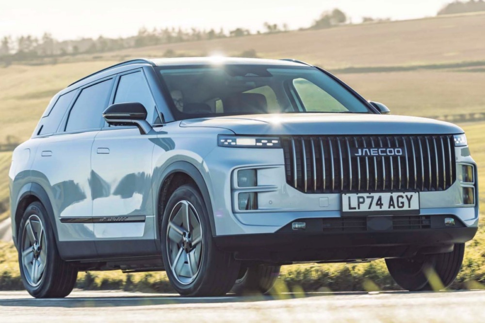 一款中国制造的SUV在今年3月登顶英国新车销量排行榜榜首，这款车也被英国人戏称为