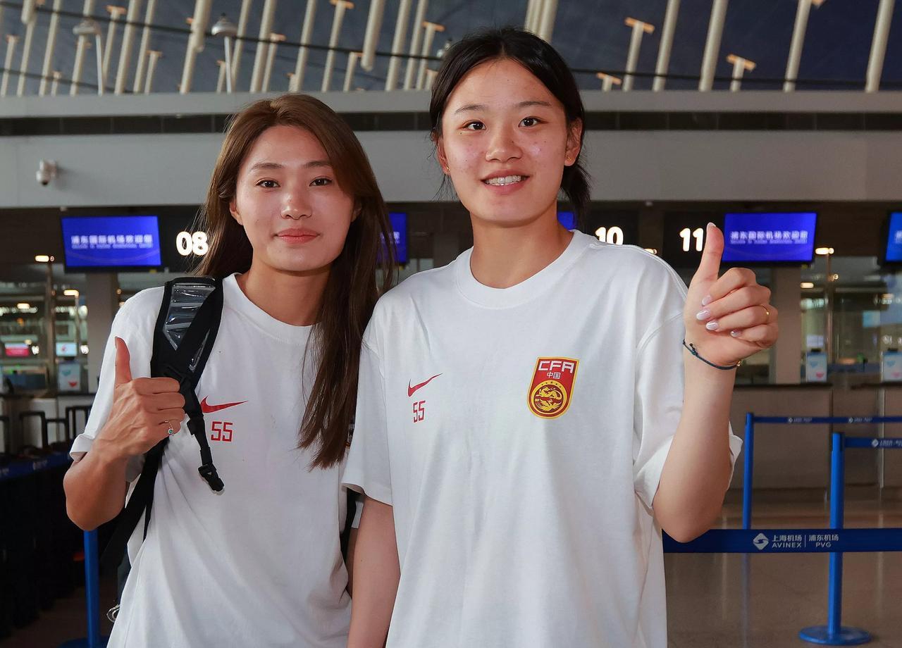 美国女足公布了24人名单，6月1号将和中国女足队热身！2025年5月23日，美