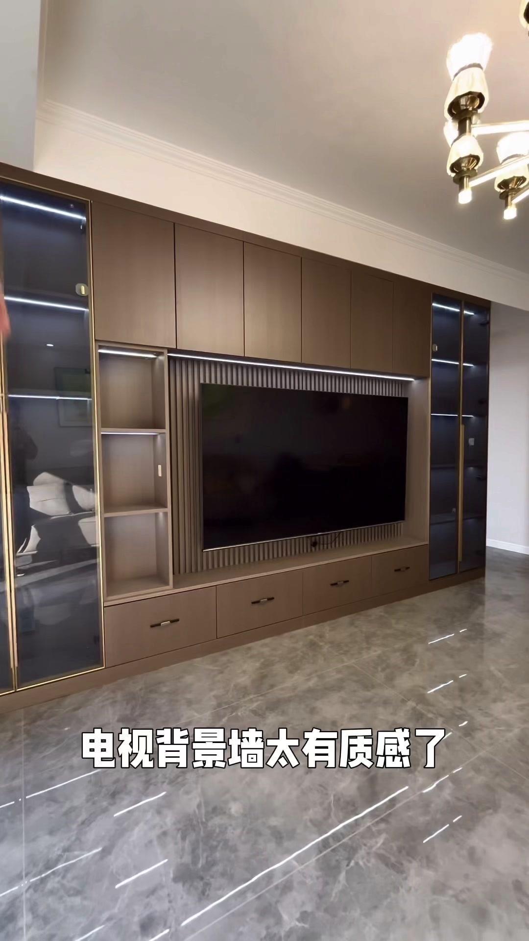 西三环精装房捡漏！中粮玉宁佳苑这套房是房主给女儿准备的装修，现在闲置出售。🌿