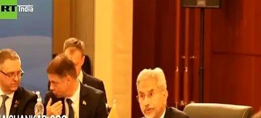 开完上合外长会议上，苏杰生撂下一句狠话！他在社交媒体上表示：“上合组织成