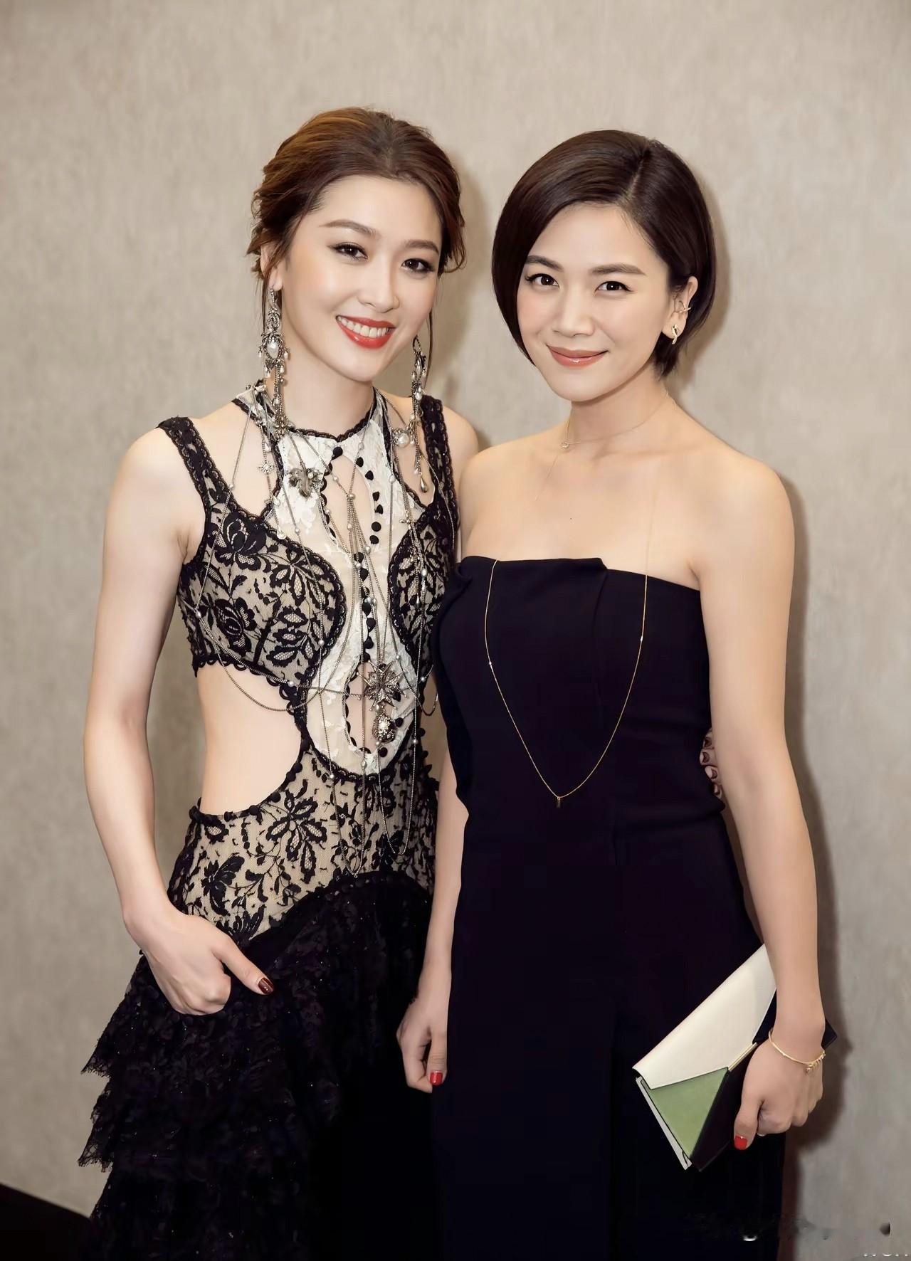都说香港演员周丽淇美得不得了，但是和内地演员曹曦文同框，还真没有觉得周丽淇比曹曦