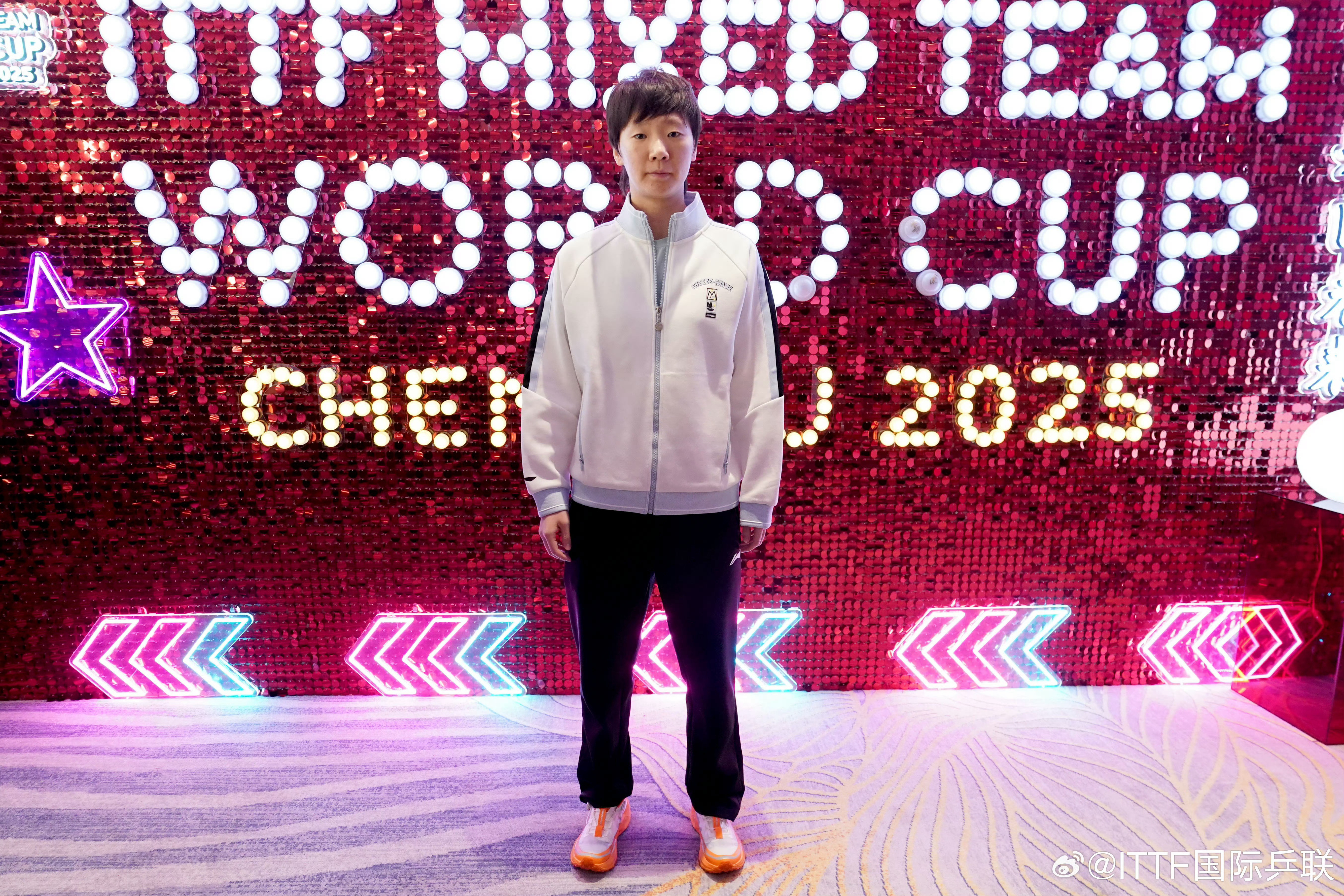 一米七几的个子摄影师这技术