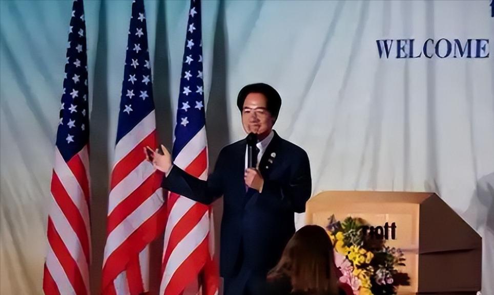 赖清德最近估计整夜都在失眠。嘴上"去中""脱钩"喊了好几年，仿佛只要跟大