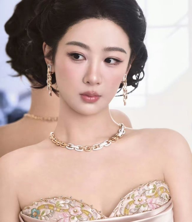 杨紫得了白玉兰视后迪丽热巴怎么办呢两个顶级流量，只有杨紫的作品会爆杨紫和其他