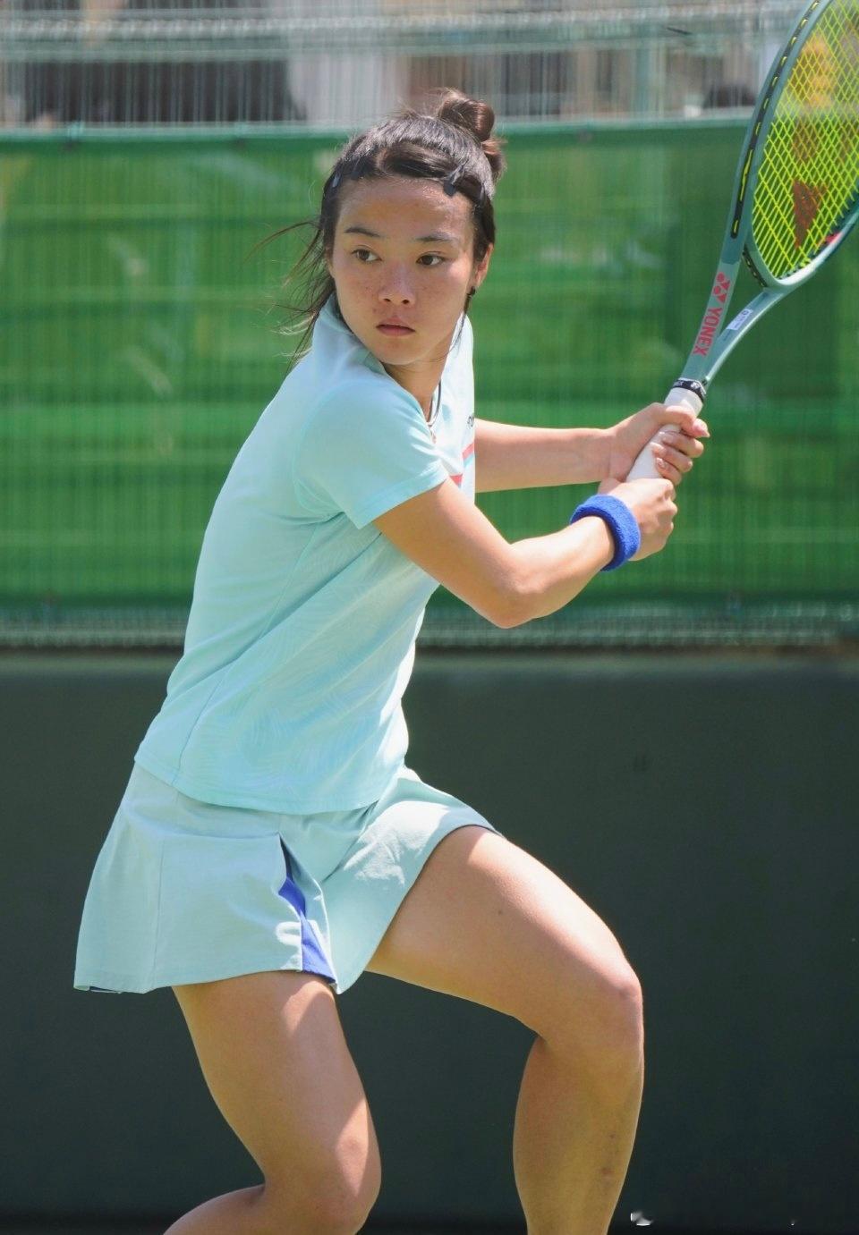 🇯🇵W50女单首轮🇨🇳马烨欣6-3/7-5🇯🇵细木笑良直落两盘顺利