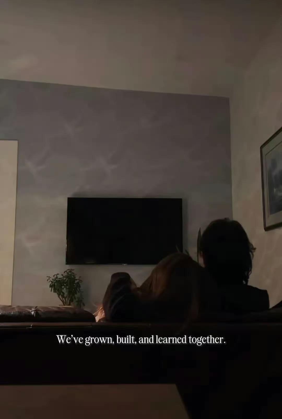 钟嘉欣庆祝结婚十周年甜蜜放闪！深情告白丈夫：十年如一日，我依然深爱着你