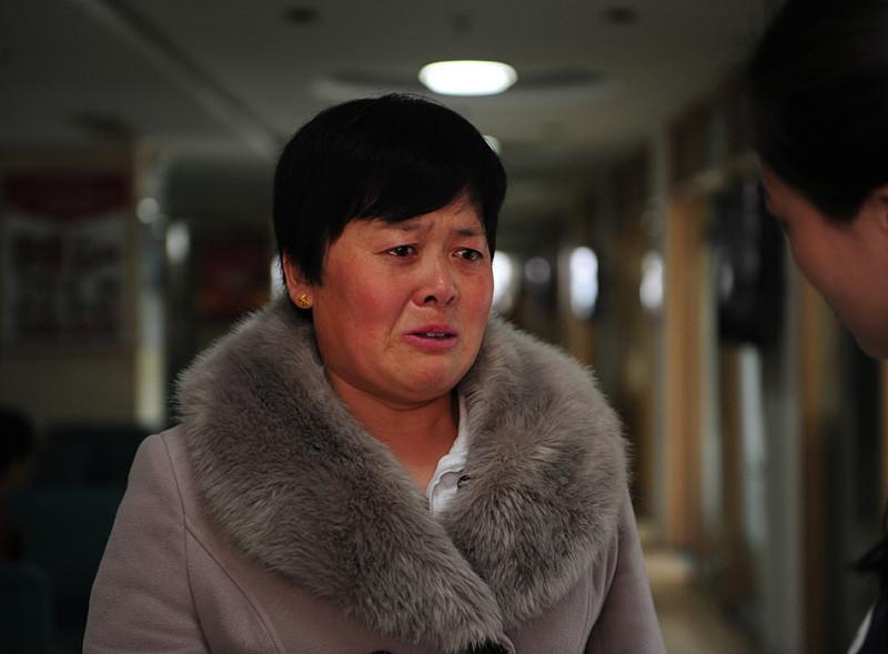 妈妈痛失孩子该有多伤心啊?妈妈痛失孩子该有多伤心啊?前几日在医院走廊撞见一位