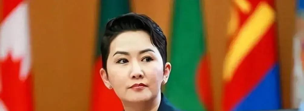 蒙古国外长“引狼入室”？我的天，最近蒙古国那边出了个怪事