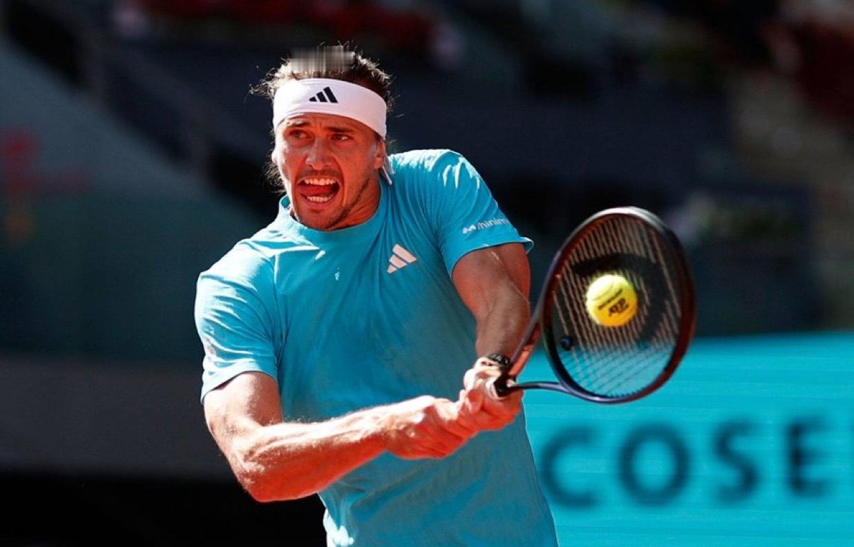 📊亚历山大·兹维列夫🇩🇪近9站ATP1000大师赛中有8站闯入八强：