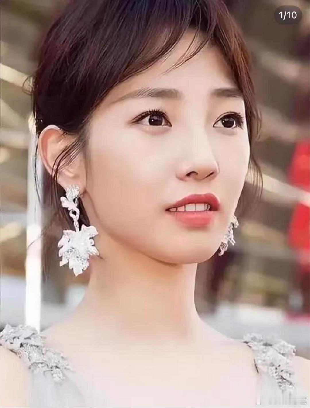 白百何42岁状态这还是白百何吗？差点没认出来！没认出这是白百何