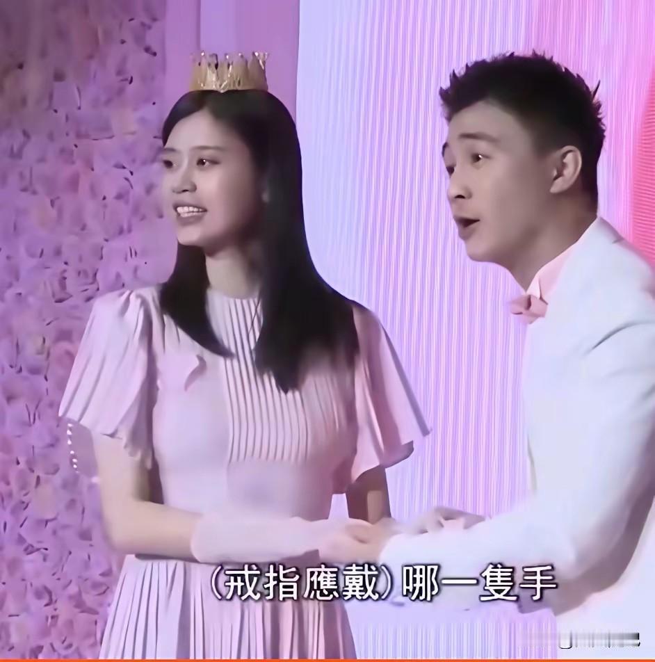 奚梦瑶何猷君补办婚礼！七年俩娃，这操作图啥？今天全网都在刷他俩法国大婚。