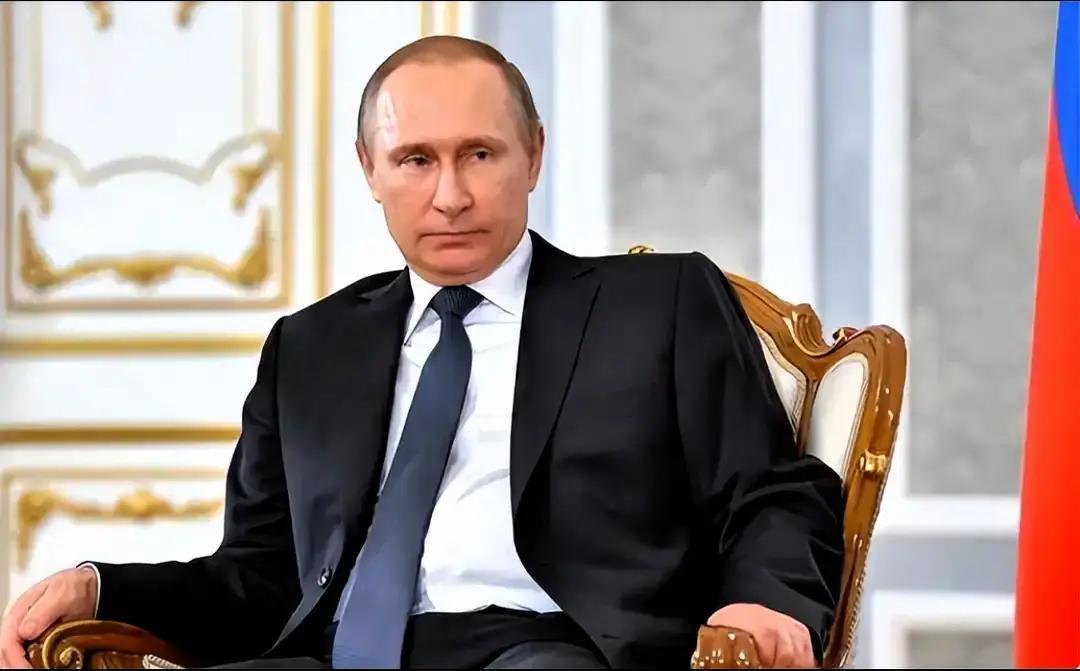 打到现在，俄罗斯终于看明白了！他可以炸乌克兰的城市，可以打掉乌克兰的电网，却炸不