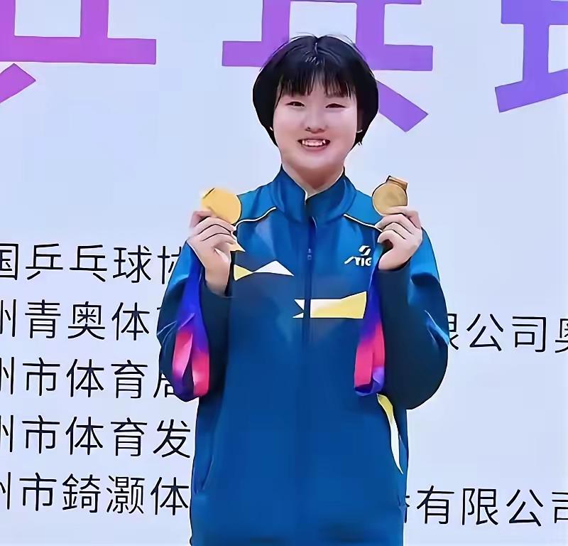 15岁小将姜依依迎来职业生涯重要一战，今晚20点20分WTT中国大满贯正赛第二轮