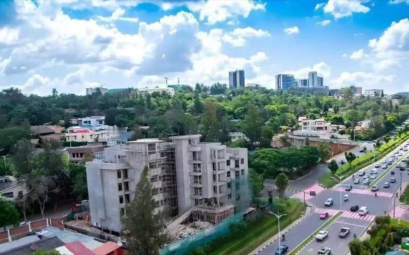 中国干啥它干啥，照搬中国往上爬！卢旺达如何靠抄作业逆袭非洲？要是问非洲哪个国