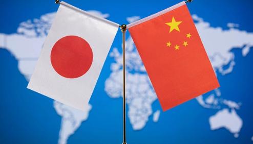 中国现在之所以不和日本打，不是因为中国自己太软弱，也不是为了和平想放过日本，更不