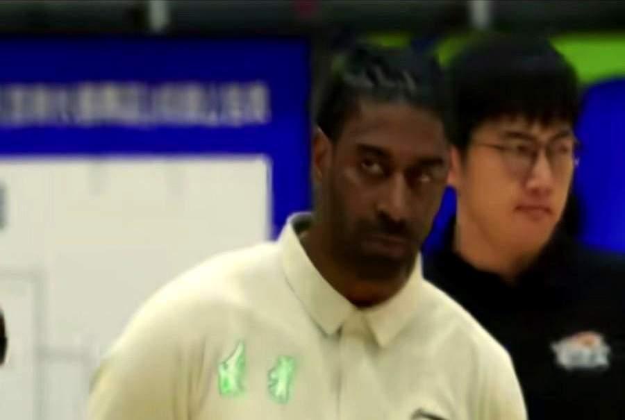 关于那些在辽宁男篮青训，却又不想签合同的小球员，大概率将来是会离开辽宁的，因为男