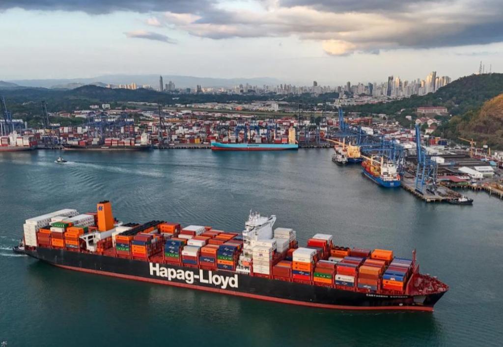 巴拿马彻底失算了，本想着侵吞中国港口能发一笔横财，顺带给美国展示一下其倒向西方的