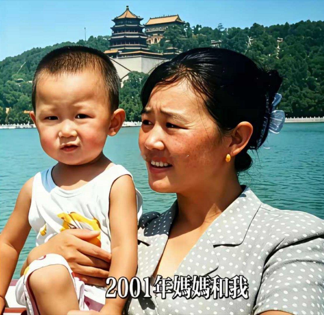 生了个男明星出来，这颜值不出道很可惜！