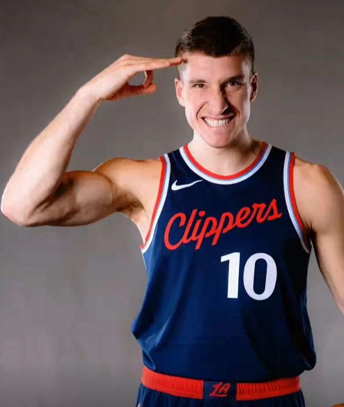 理性讨论，勃个蛋+3次轮最多能换到个什么级别的球员目前看消息，快船首轮是不会动