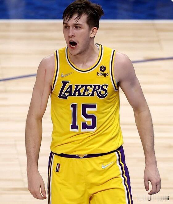 帕金斯:湖人应用里夫斯交换伊森谢泼德北京时间11月2日讯，名嘴帕金斯在节目中谈