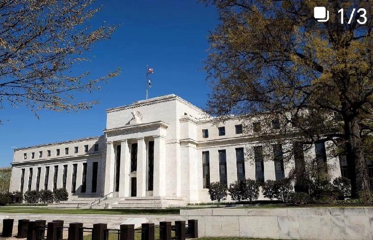 金价高开遇美联储窗口期，多重合力支撑中长期上涨态势12月8日，黄金市