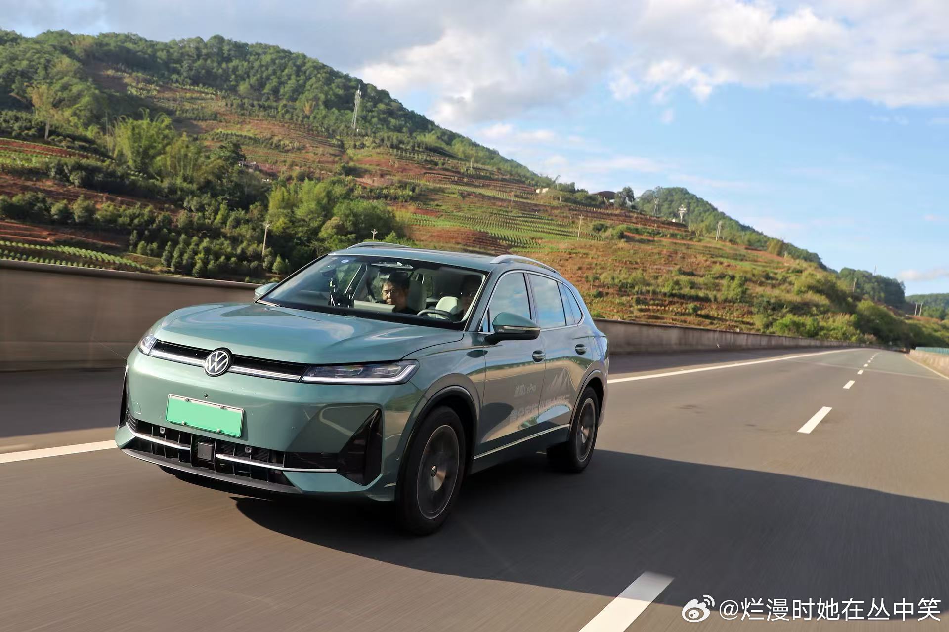 🚗 上汽大众途观&帕萨特夏日礼遇季出行实测 ☀️ 盛夏出行的惊喜福利...