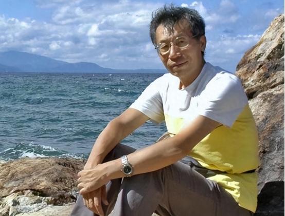 他是"中国耻辱"，到处洗白"侵华事件"，回国参加母亲葬礼被抓  2019年