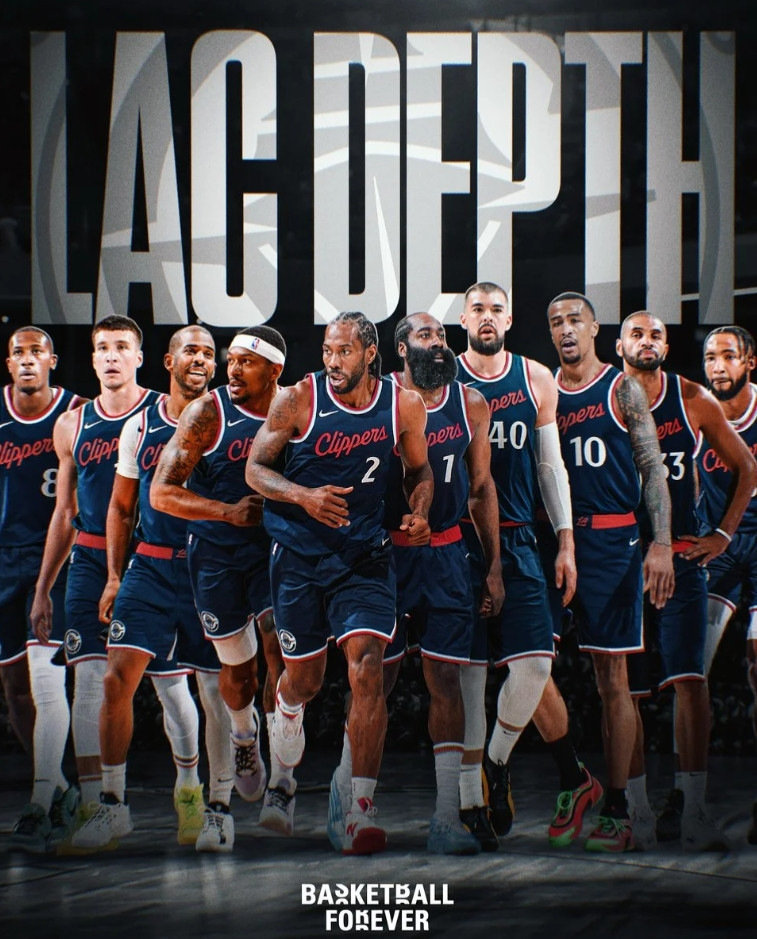 美媒BasketballForever更新社交媒体，晒出快船的全新阵容。其写