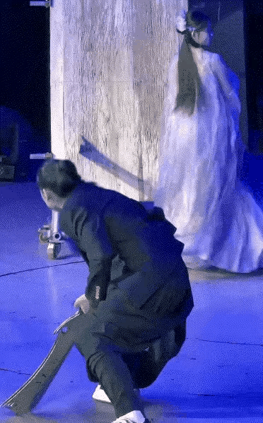 女的:你投的好个毛，说你投的好还不如说我躲得好呢？