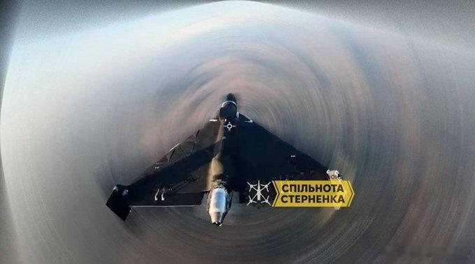 乌军的sting拦截fpv，打掉了大递的喷气Shahed。这倒是有点不可思议，f