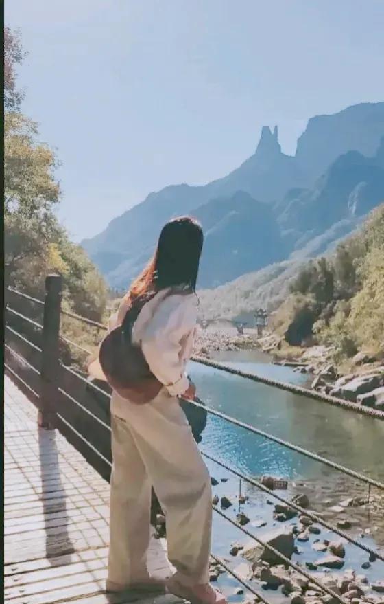 我侄女谈了一个心穷的男孩，那天她给我谈了男朋友的所作所为，她后来简直就是忍无可忍